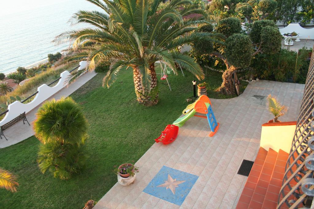 דירות קאפו ואטיצ'אנו Residenza Stefanelli חדר תמונה